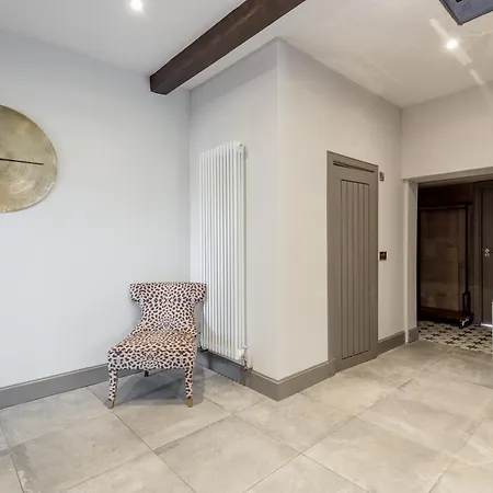 Rachel'S Farm Luxury Escapes With Hots Tubs Villa Buchlyvie Room photo