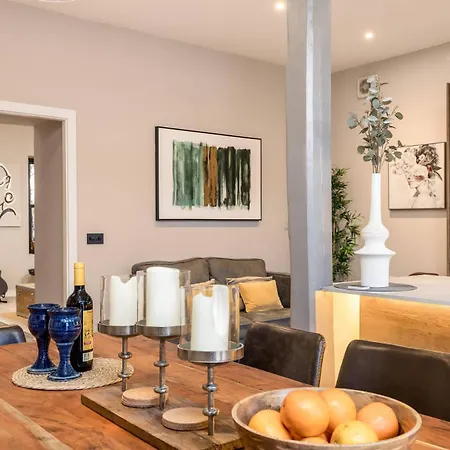 Rachel'S Farm Luxury Escapes With Hots Tubs Villa Buchlyvie Room photo