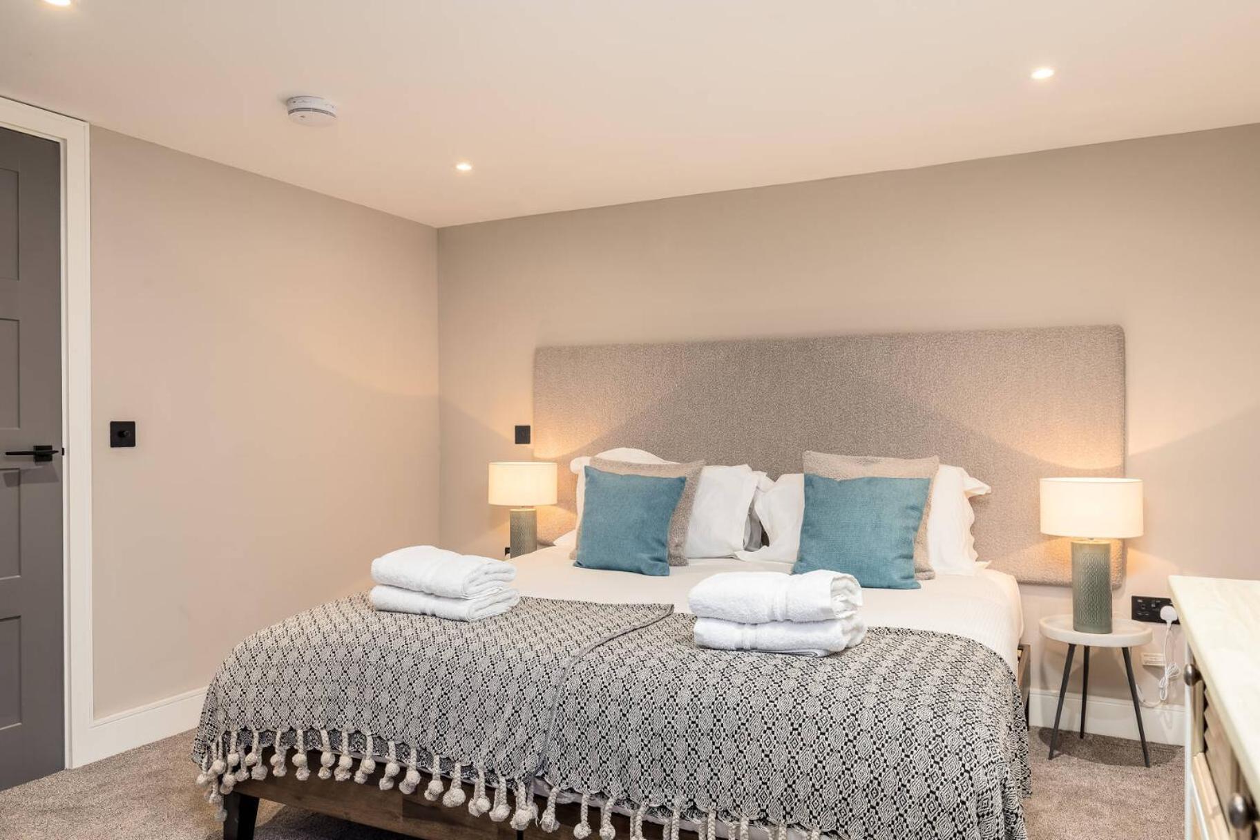 Rachel's Farm Luxury Escapes With Hots Tubs Farm stay Buchlyvie
