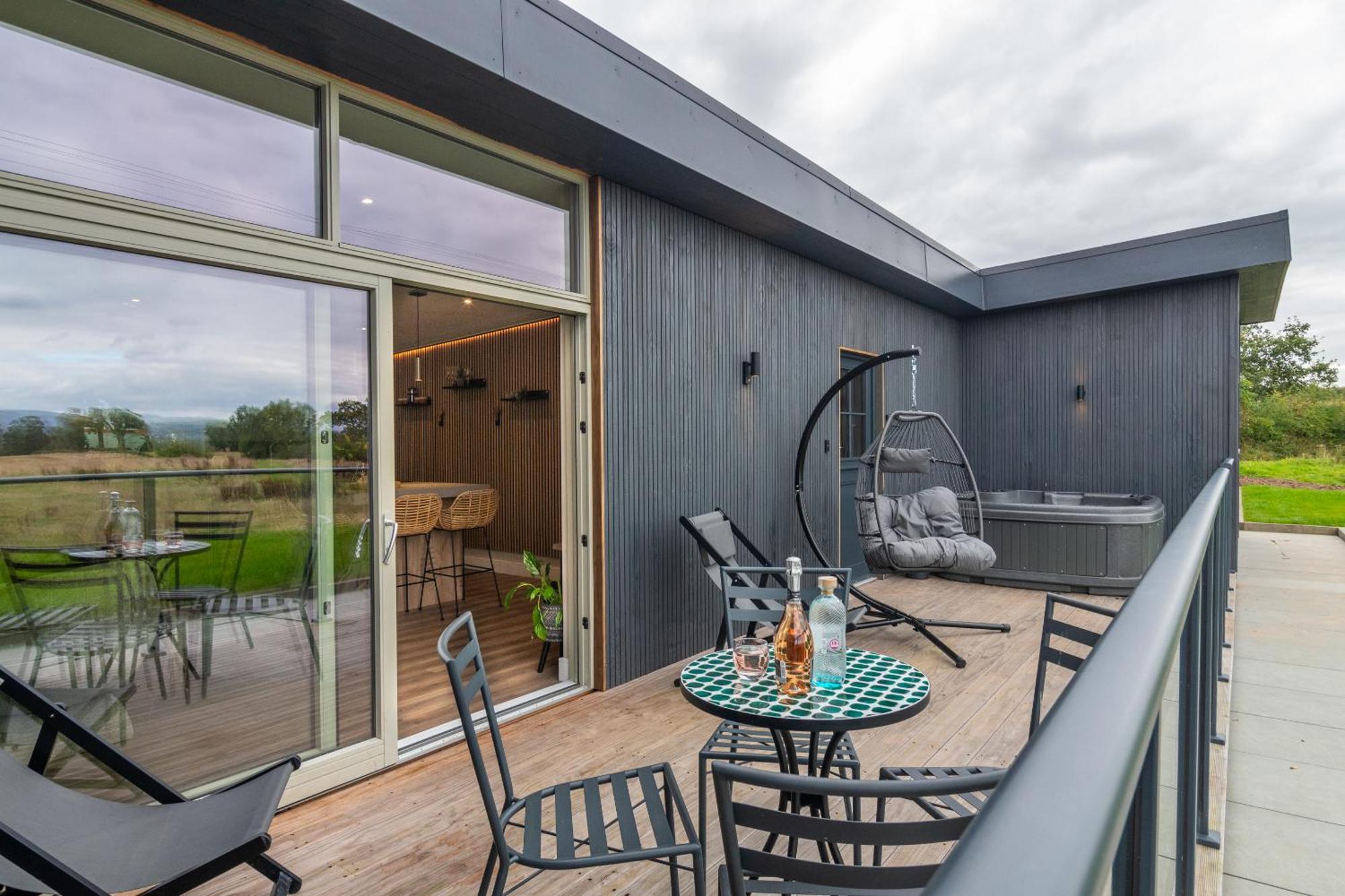 Rachel's Farm Luxury Escapes With Hots Tubs * Buchlyvie